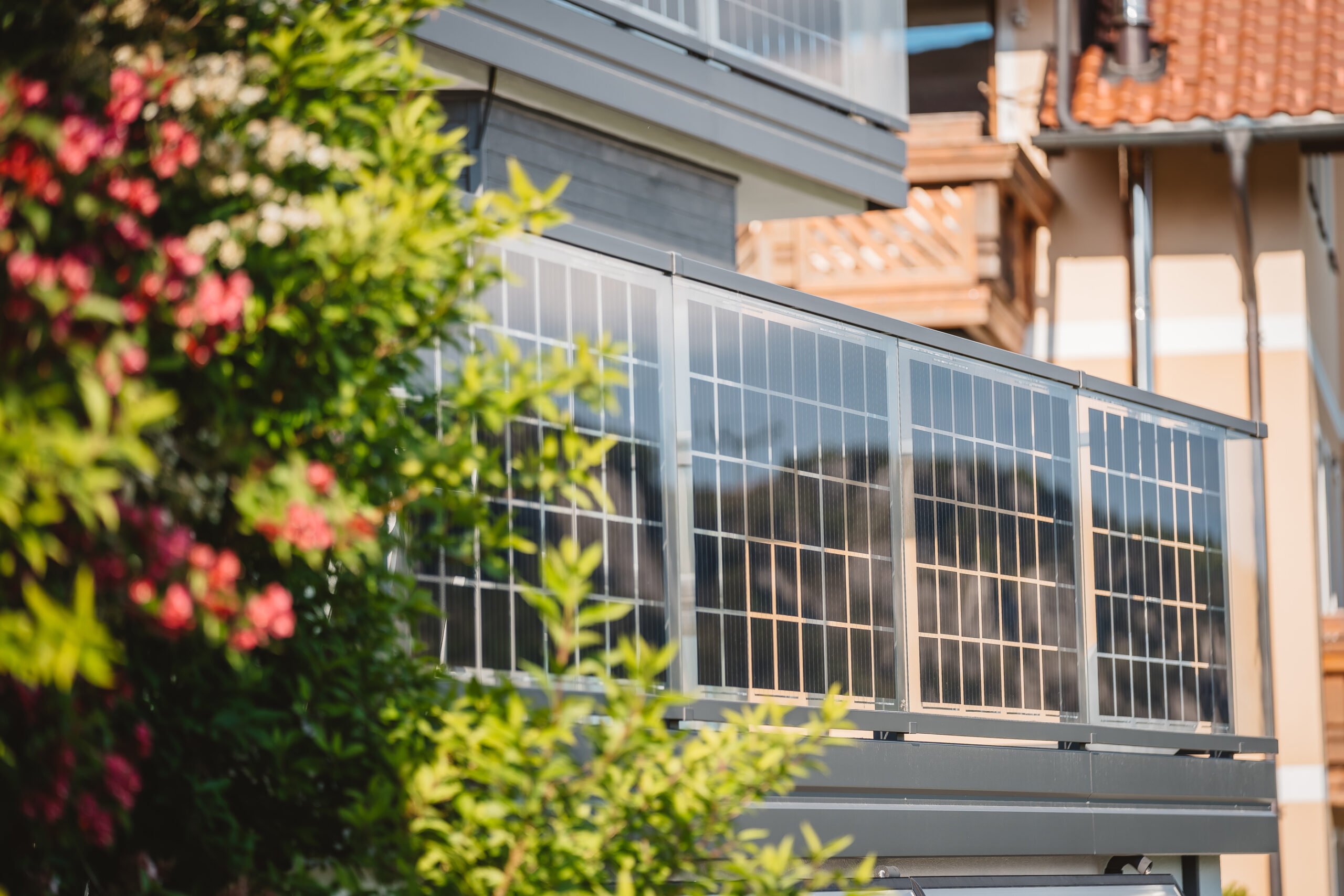 Haus Solaranlage macht steigenden Energiekosten den Garaus