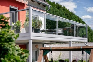 glas balkongelaender alu design vital 1