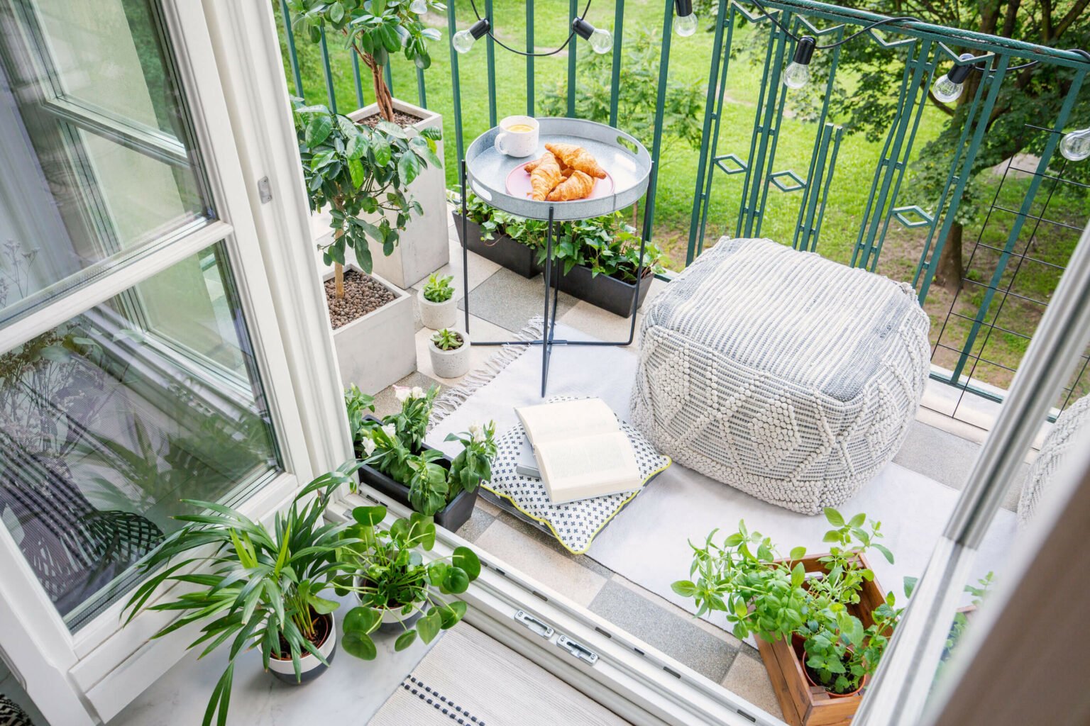 kraeuter am balkon