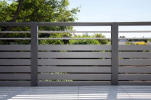 balkongelaender madrid aus aluminium mit edelstahlstreben